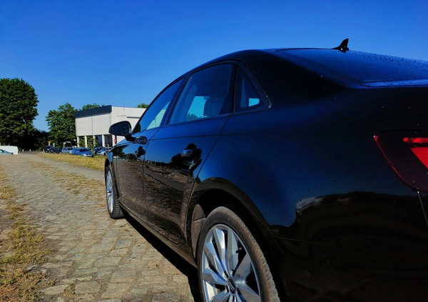 Audi A4 cena 83999 przebieg: 124000, rok produkcji 2016 z Wielichowo małe 121
